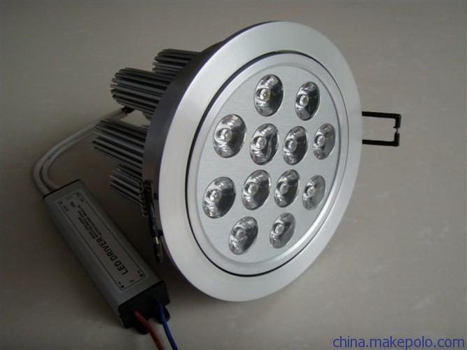 自然亮LED天花燈 廣東廠家直供電工電料與線纜照明一站式解決方案